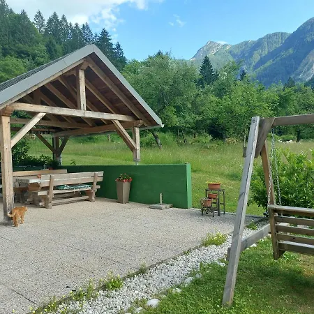 Appartement Apartmaji Katrc Soča