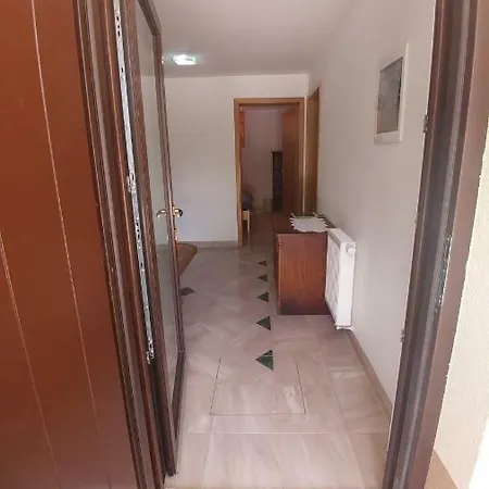 Apartmaji Katrc *